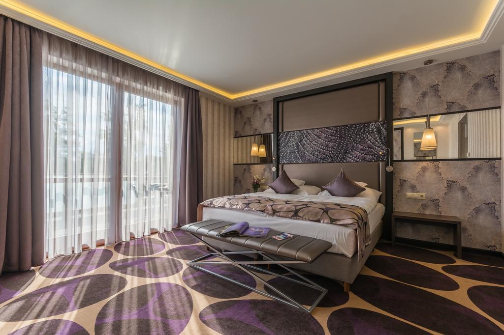 Victoria Garden Hotel Es Etterem Nyíregyháza 客房 照片