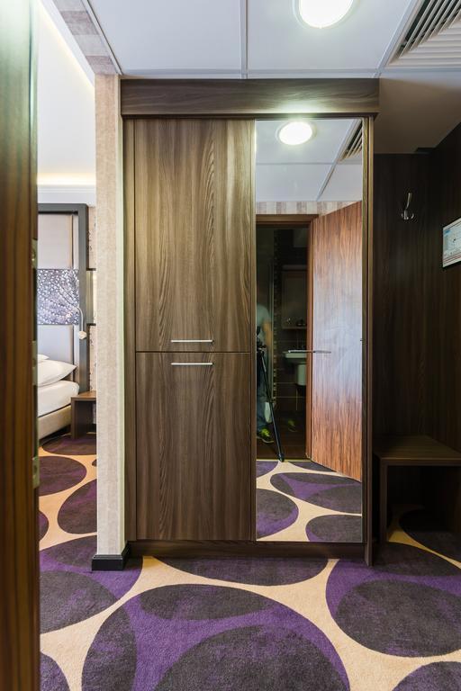 Victoria Garden Hotel Es Etterem Nyíregyháza 外观 照片